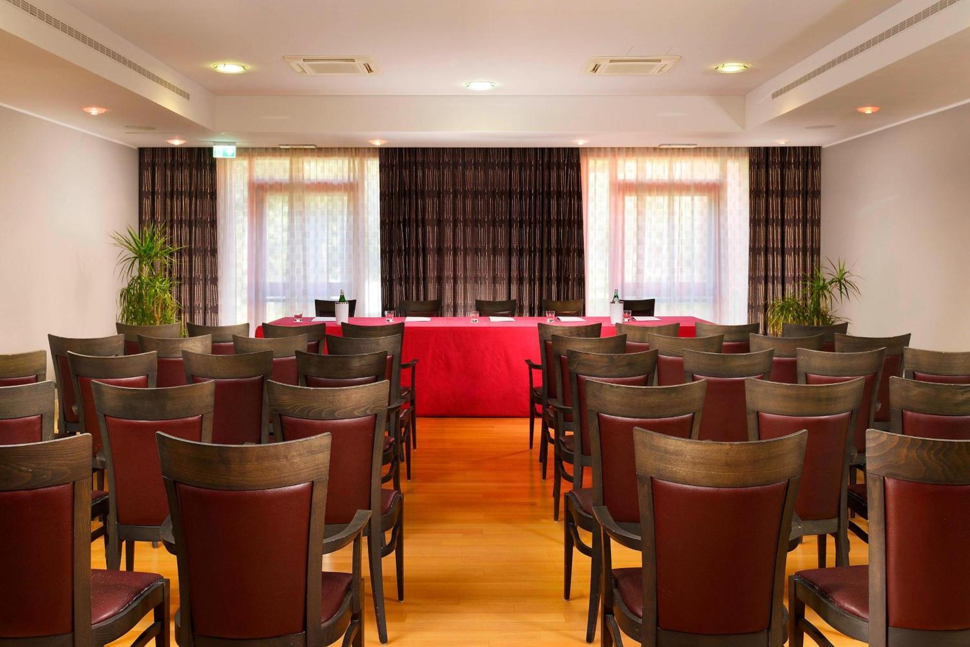 Four Points By Sheraton 4*