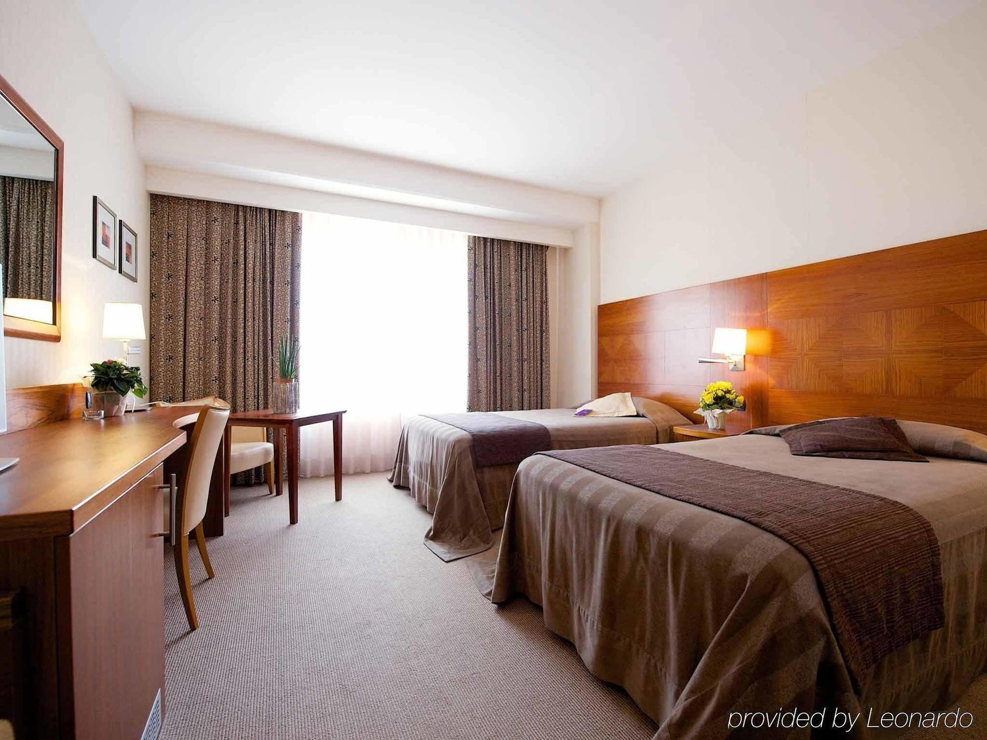 Four Points By Sheraton Hotel