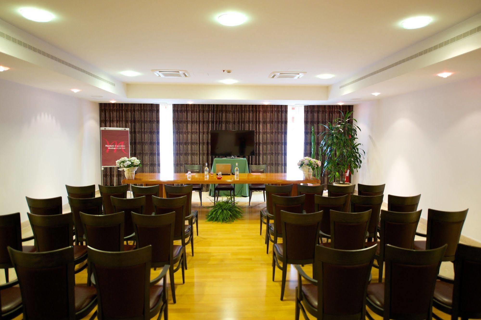 Four Points By Sheraton Hotel Siena